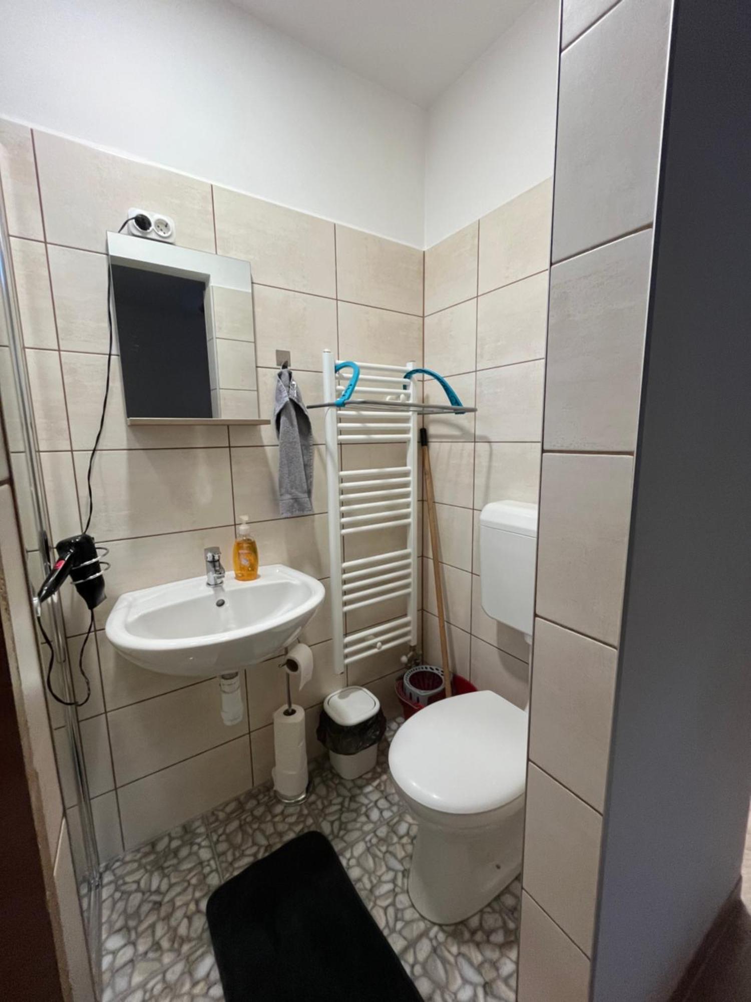 Sólyom Szálló Szombathely Kültér fotó